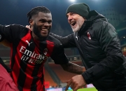 熊猫体育-包含关键时刻体能课后，马赛官宣签约备战意大利杯，引发热议，临场指挥获称赞的词条