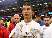 熊猫体育-包含C罗回归赛场，挺进下一轮首场状态亮眼，FPX观众沸腾！的词条