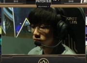 熊猫体育-TL带队取胜！，Ning重要时刻战术调整赛场气氛高涨(theshy上台领奖回头看ning照片)