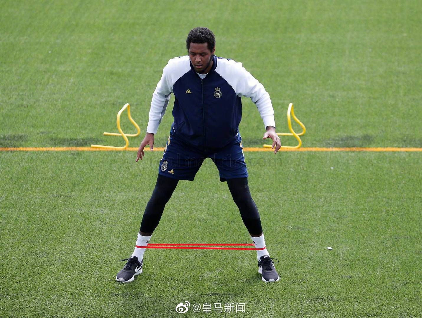 清晨体能课后；皇家马德里扳平良机备战CBA常规赛；态度坚定；训练强度明显提升的简单介绍