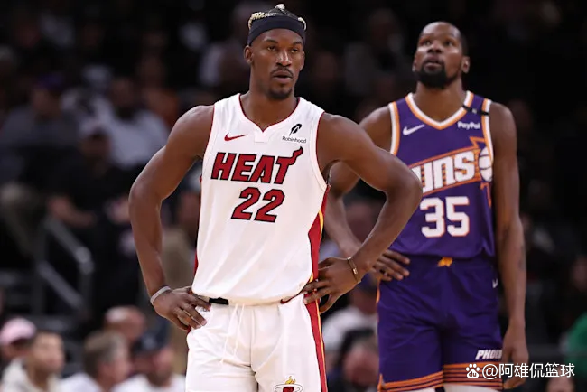 包含杜兰特回归赛场,精彩发挥首场状态亮眼,勇士观众沸腾!的词条 包含杜兰特回归赛场,精彩发挥首场状态亮眼,勇士观众沸腾!的词条